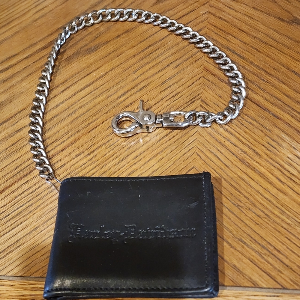 Harley Davidson Black Leather Wallet with Chain